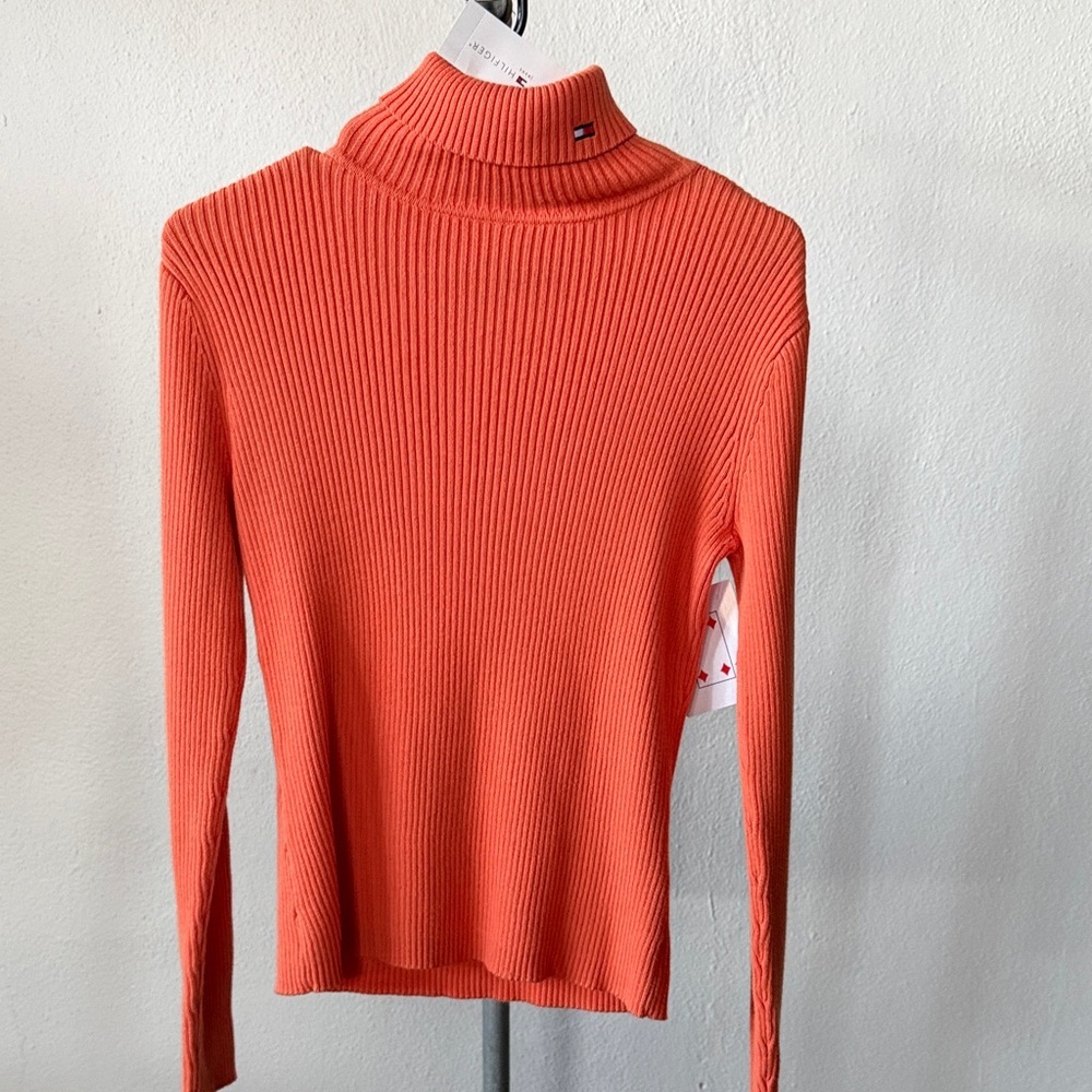 NWT Y2K Tommy Hilfiger Turtleneck Sweater Size Medium